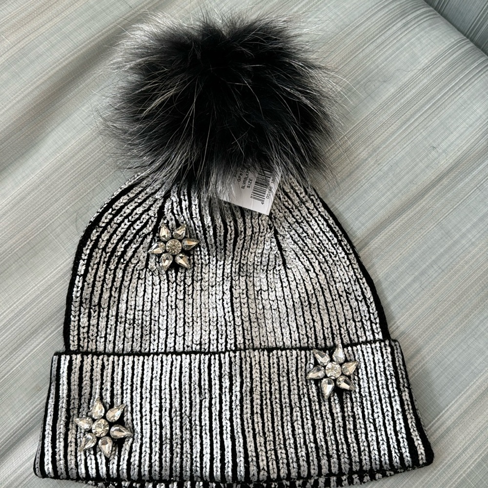 Glamourpuss NYC Embellished Metallic Knit Beanie with Fox Fur Pom Pom NWT